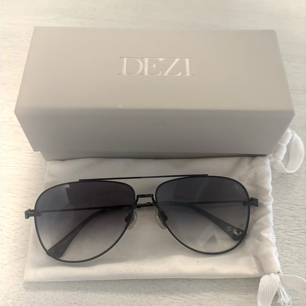 Dezi Sleek Black Aviator Shades